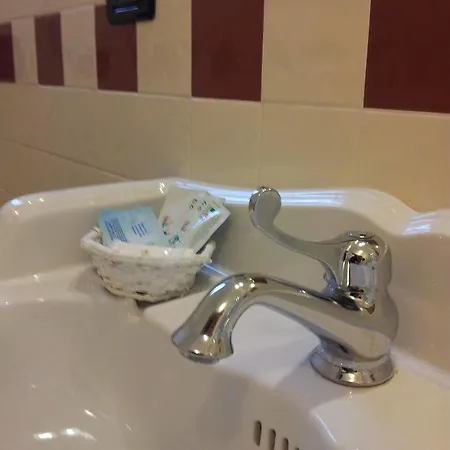 La Capannina 3* ג'נובה